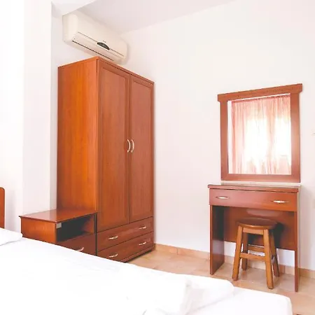 Yianna Apartamento *