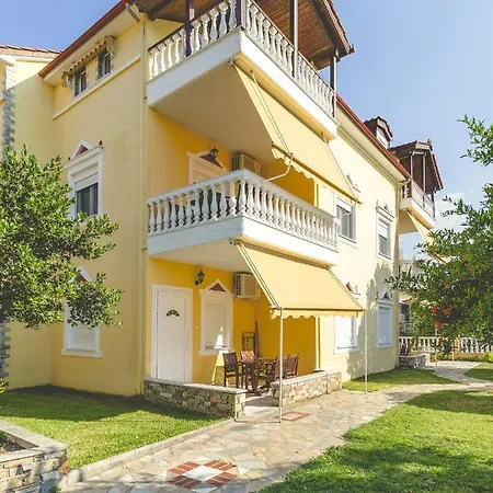 Yianna Apartamento *