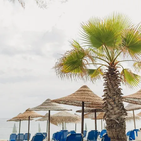 Yianna Apartamento *