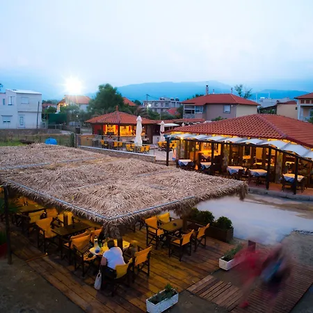 Yianna * Néa Meságkala